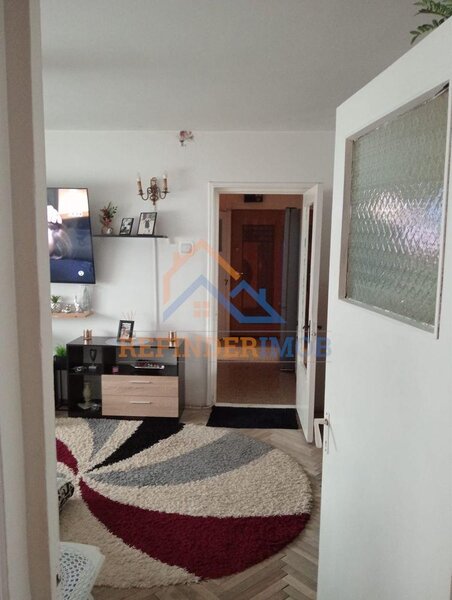 Titan, Ozana apartament 3 camere de vanzare
